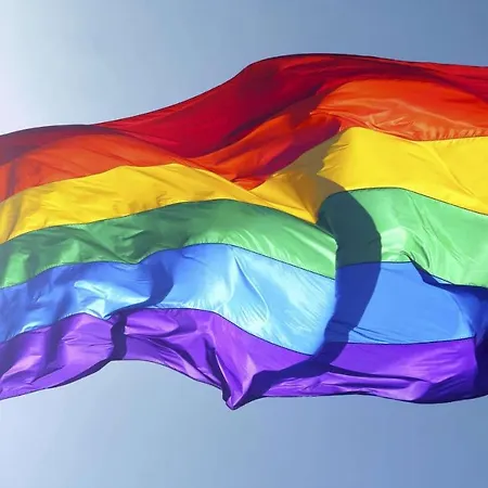 Blue 3 Metro Wifi 1 Gbs 75'tv Netflix Hbo Max Appletv Amazon 公寓 华沙